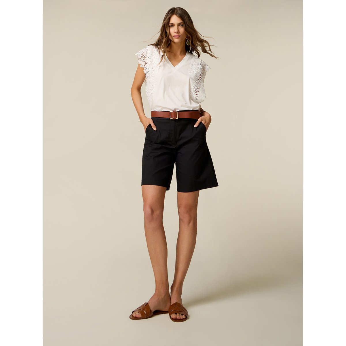 Bermuda en gabardine noir, OLTRE
