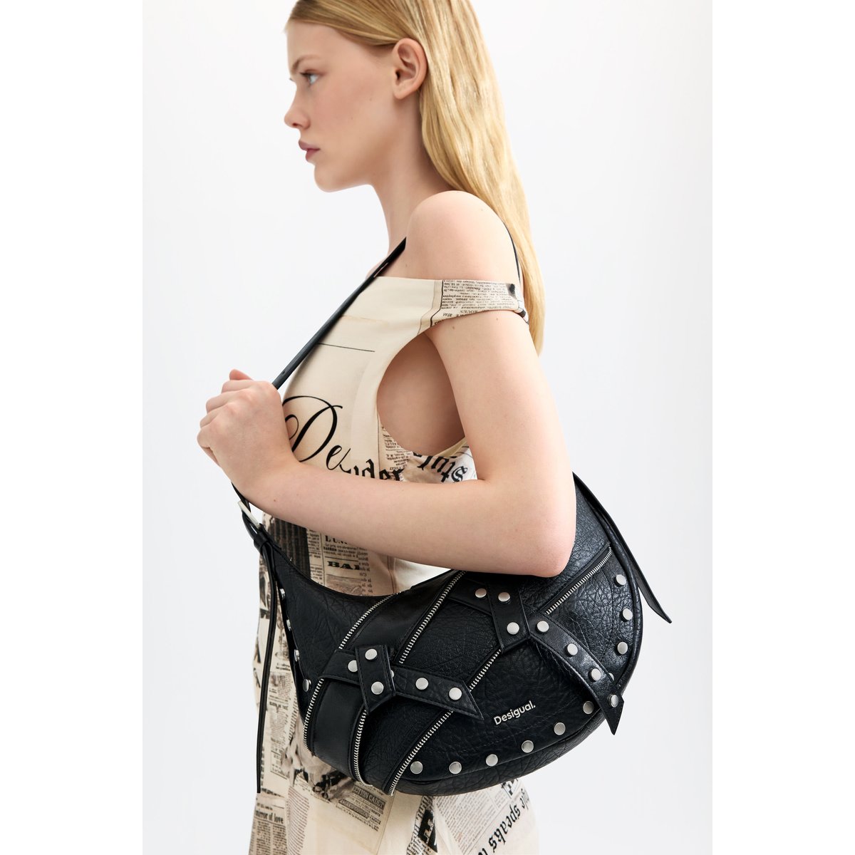 Sac d’épaule clouté moyen noir, DESIGUAL