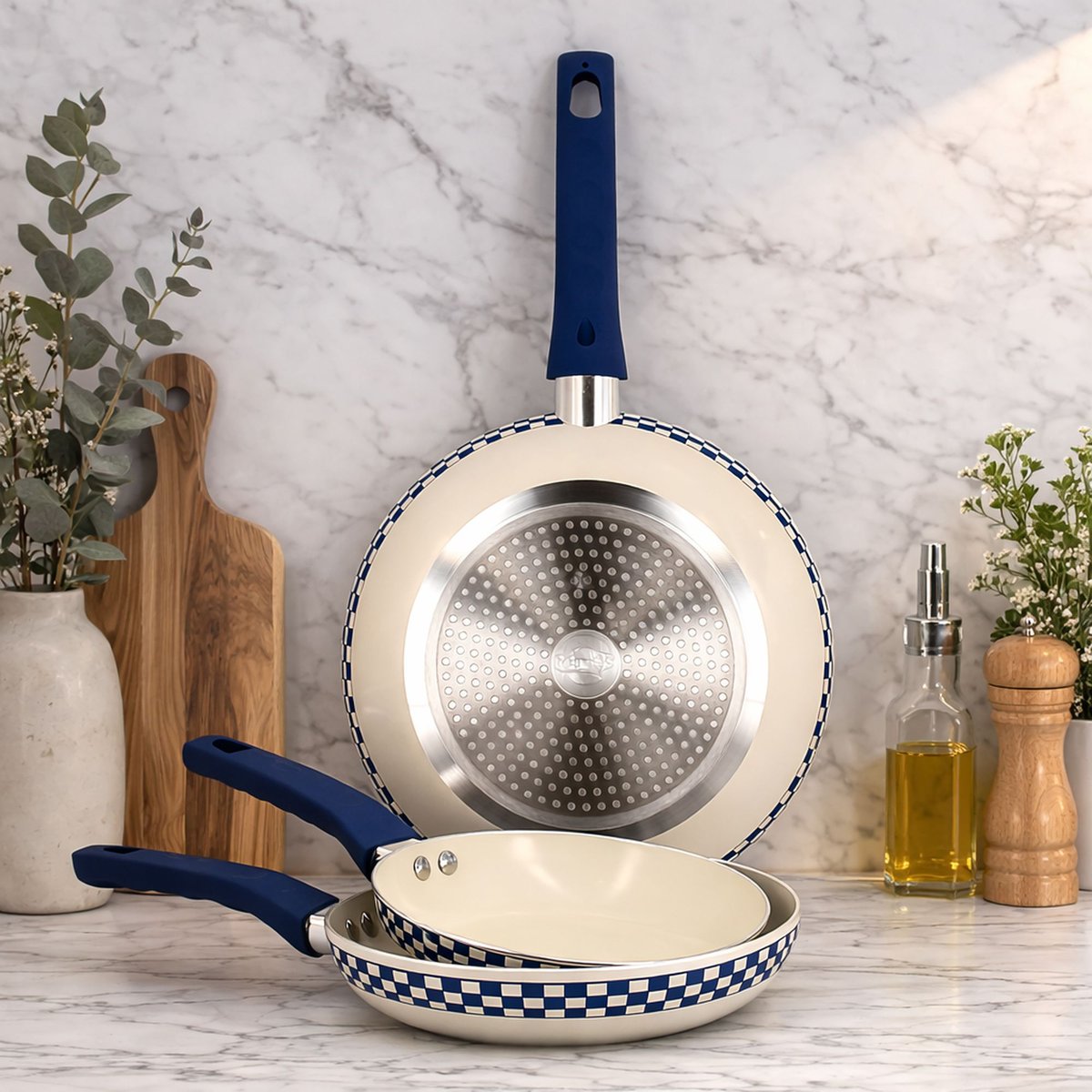 Poêle 20cm en aluminium recyclé, GINETTE bleu, MENASTYL