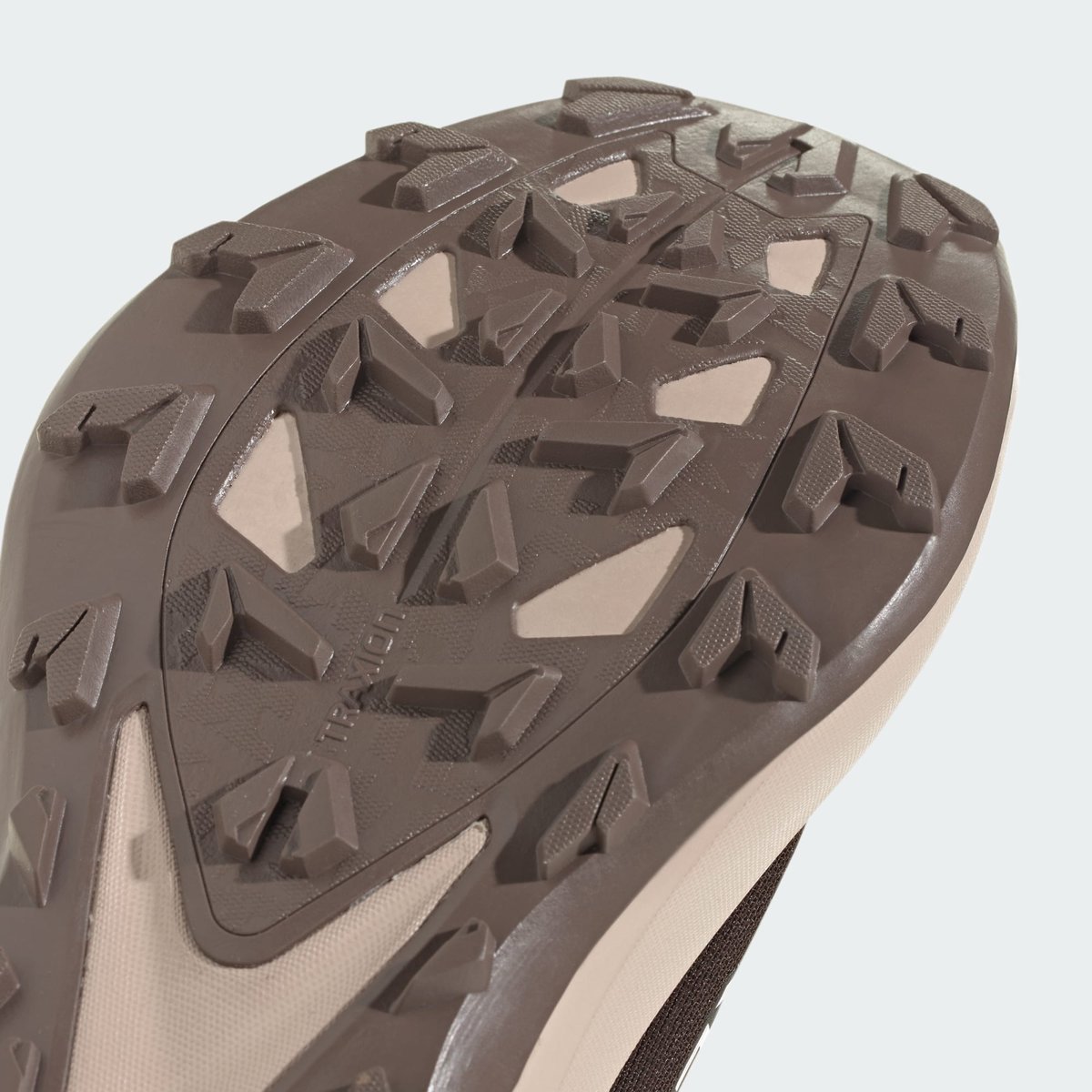 Chaussure De Trail Running Terrex Tracefinder Plus Gore-Tex Chaussure De Trail Running Terrex Tracefinder Plus Gore-Tex aurora coffee / magic mauve / trace brown, adidas Performance