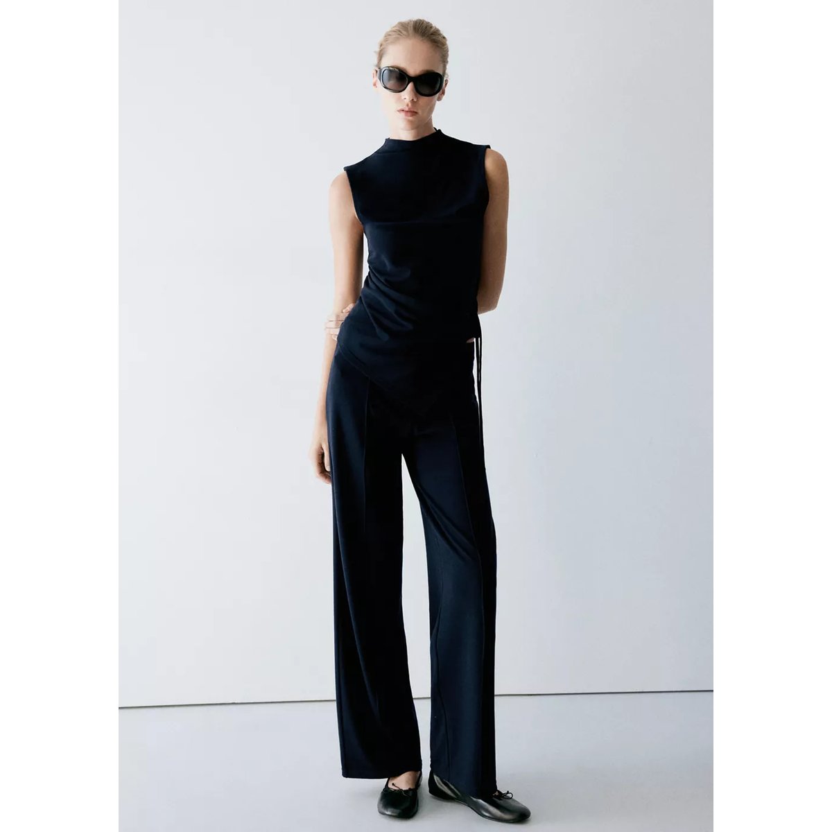 Pantalon droit coutures décoratives bleu marine, MANGO