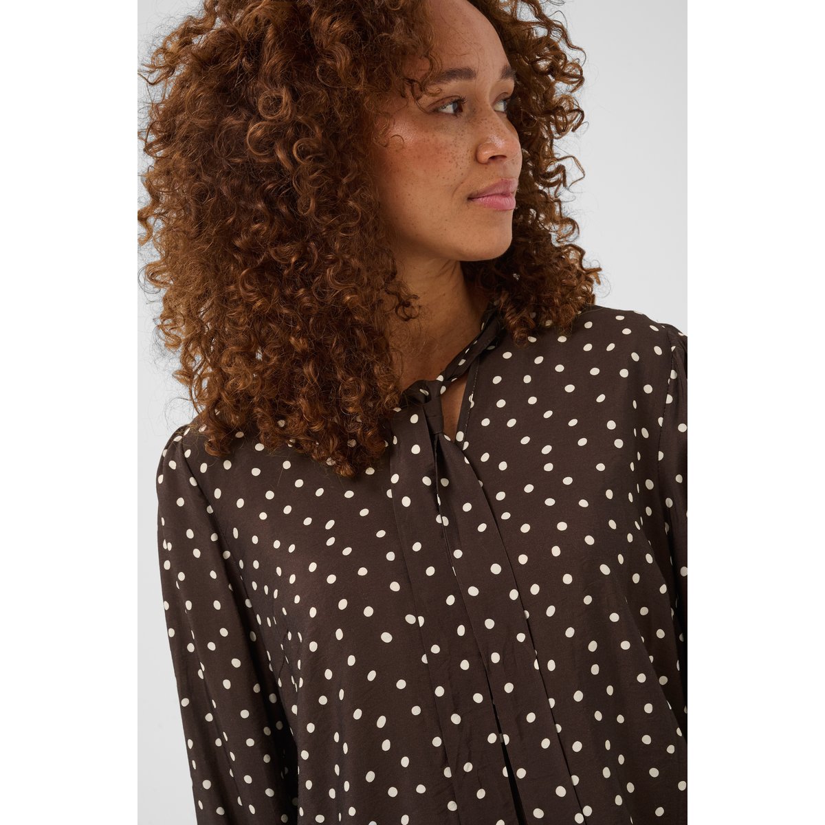 Blouse à manches courtes marron coffee bean turtledove dot, KAFFE