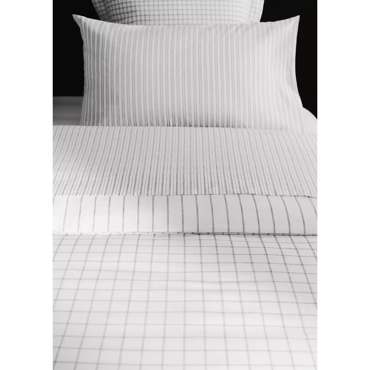 Housse de couette réversible carreaux et rayures Lit 90 cm gris, MANGO HOME