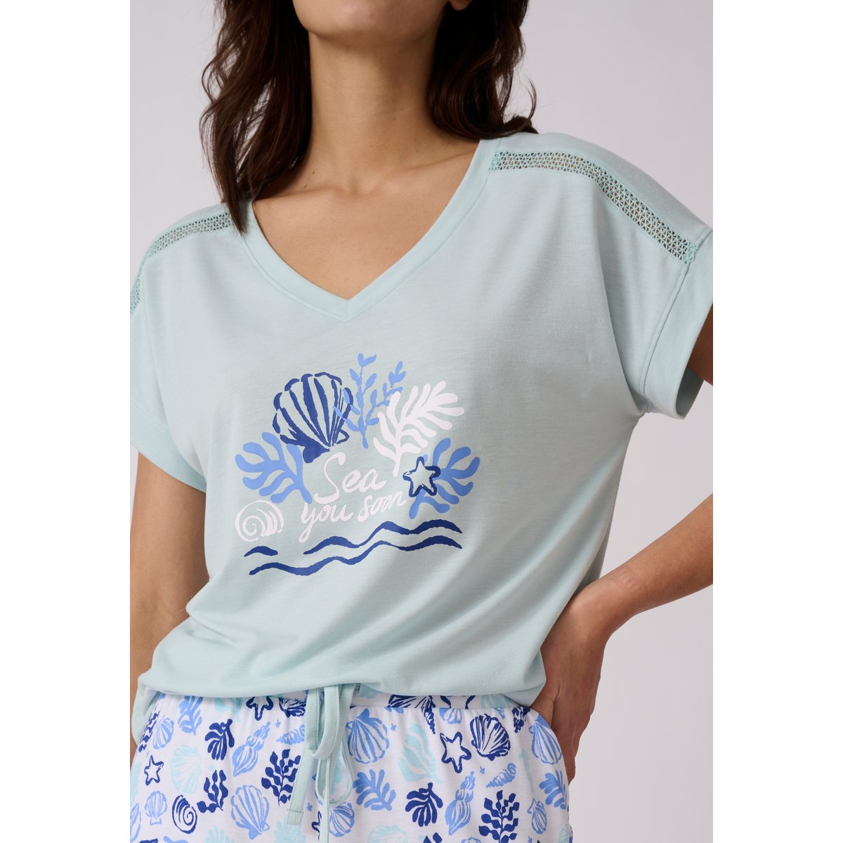 Pyjama 7/8ème Climatyl en maille jersey blanc bleu clair imp., DAMART