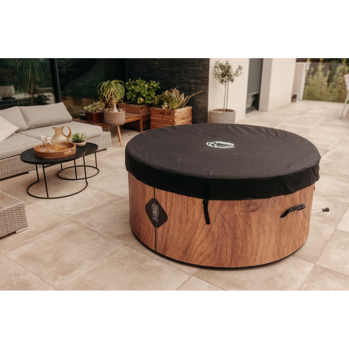 Spa gonflable chauffant & massant imitation bois couleur unique, COCO SPA