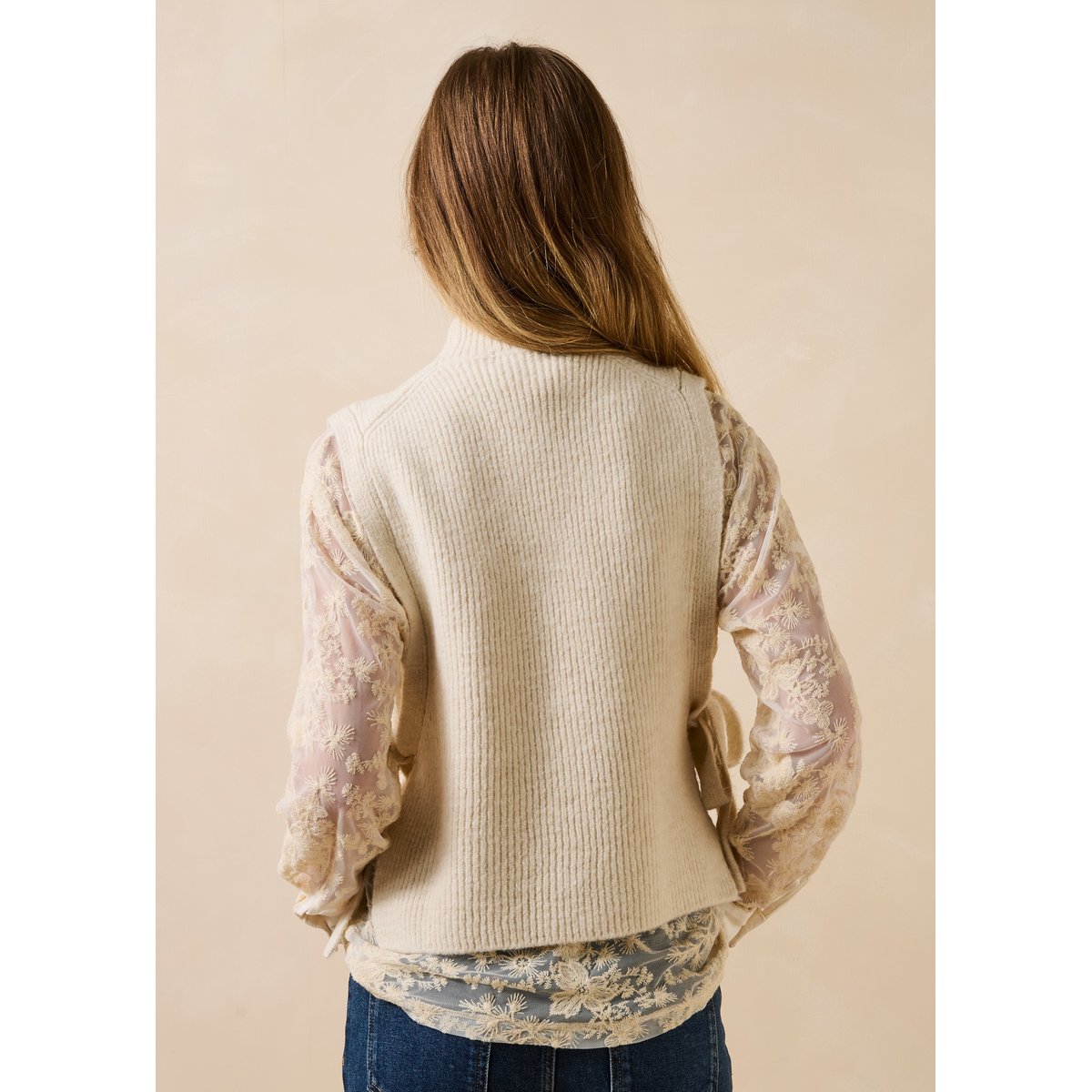 Pull sans manches en côtes ecru, LA FEE MARABOUTEE