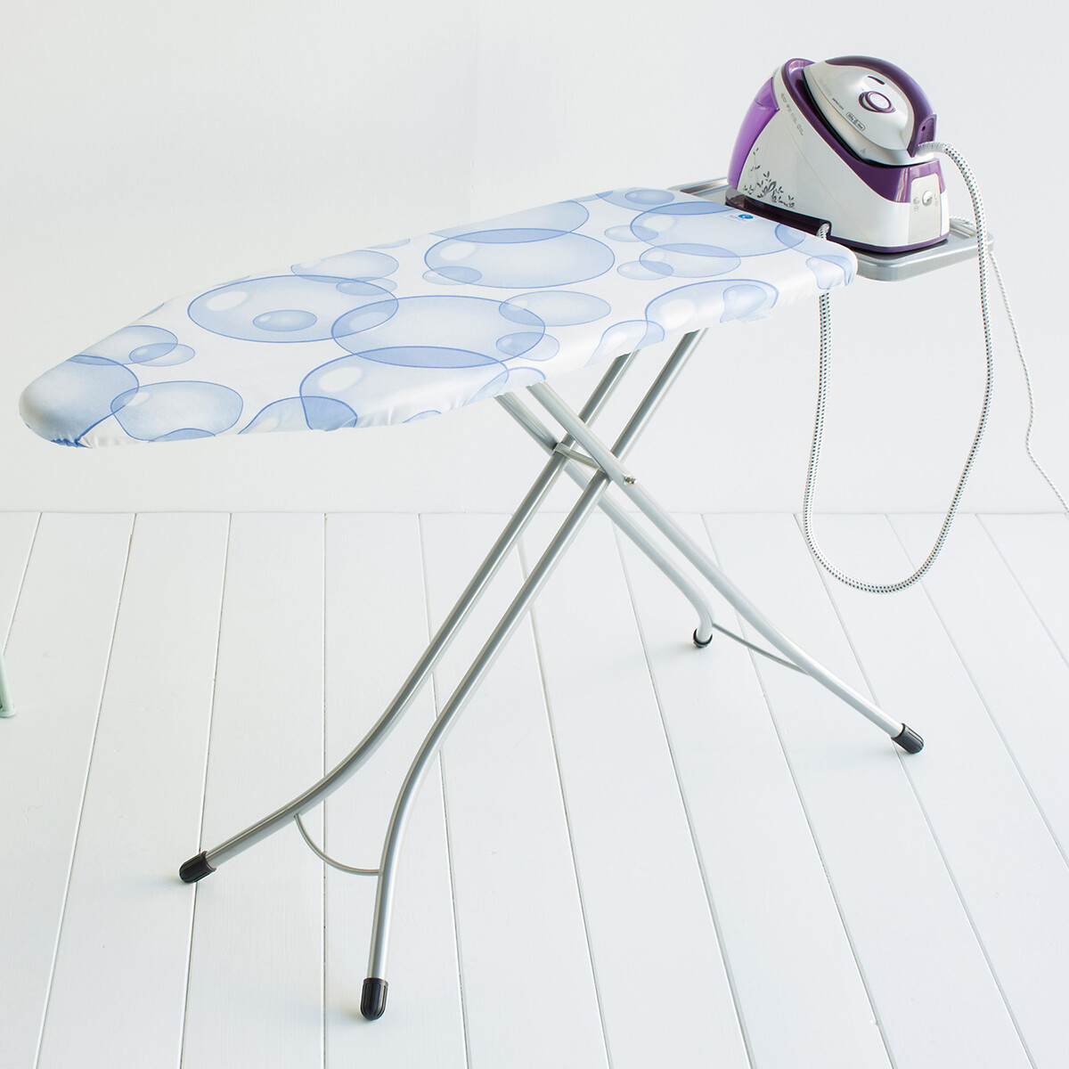 Ironing Board C, 124x45cm with Solid Steam Unit Holder, Perfect Flow blue/white, BRABANTIA