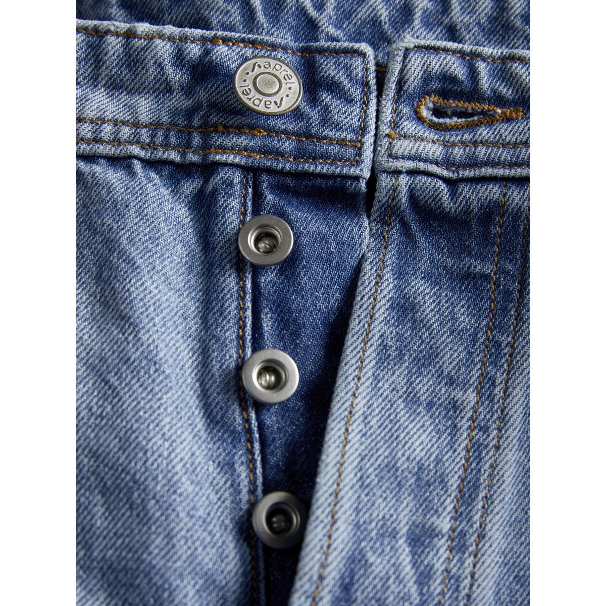 Jean Coupe Décontractée light blue denim, aprel