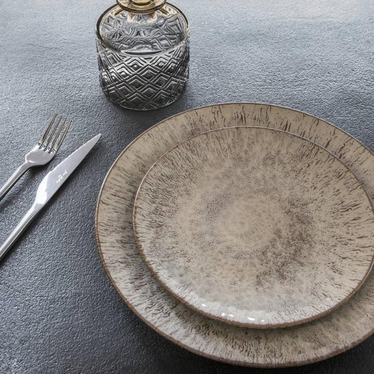 Assiette plate Akaris 27 cm (lot de 6) - AKARIS crème / ivoire, TABLE PASSION