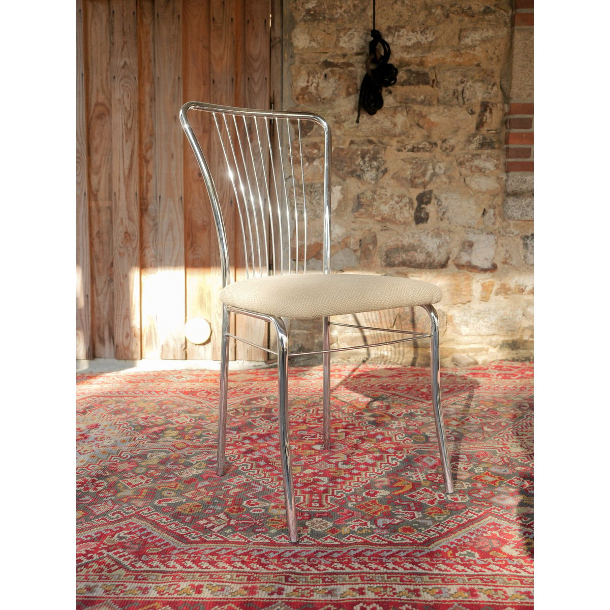 Lot de 4 chaises en métal chromé Alma N°1985 - Bon état argenté, DEBONGOUT