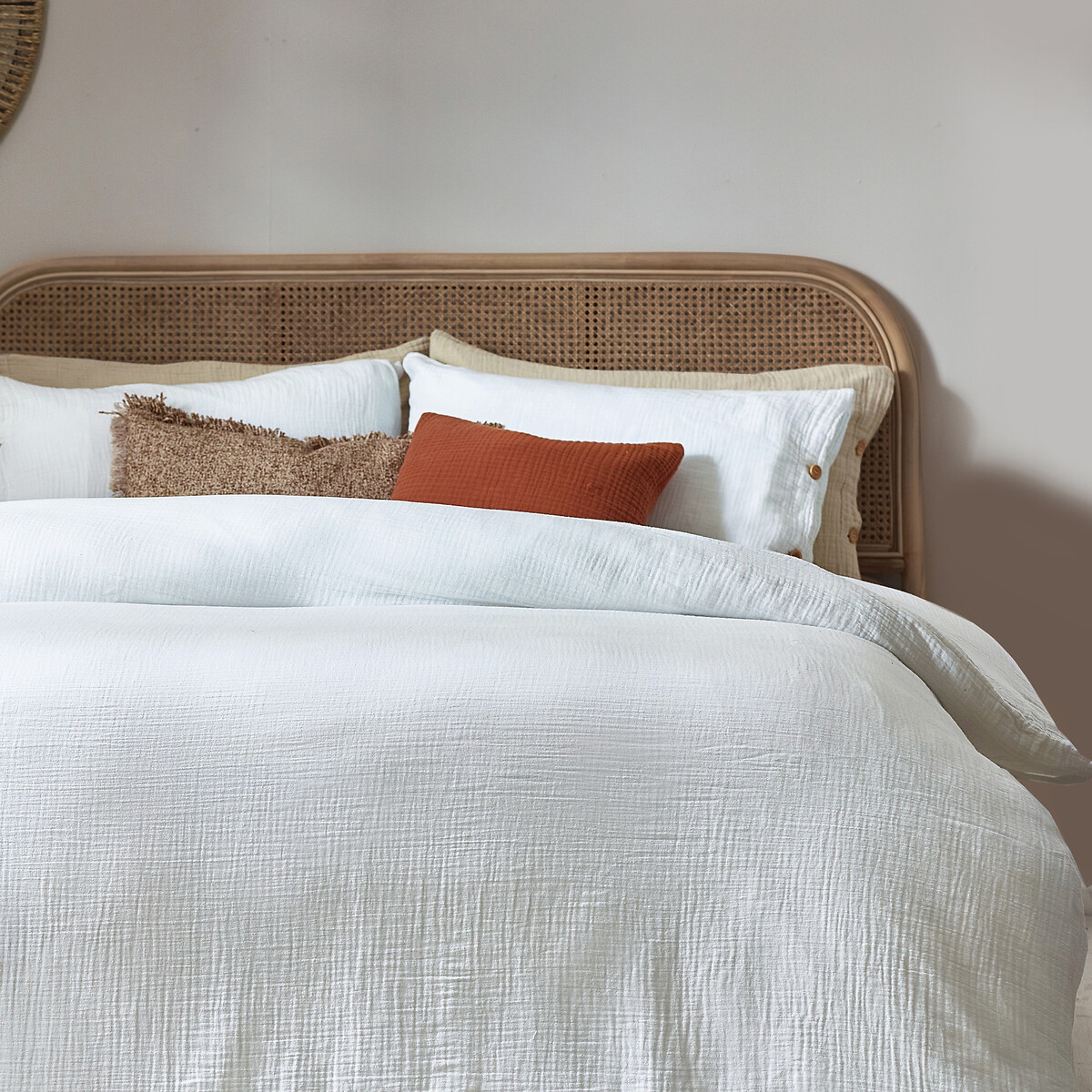 Lark Muslin Cotton Duvet Cover and Pillowcase Set white, YARD