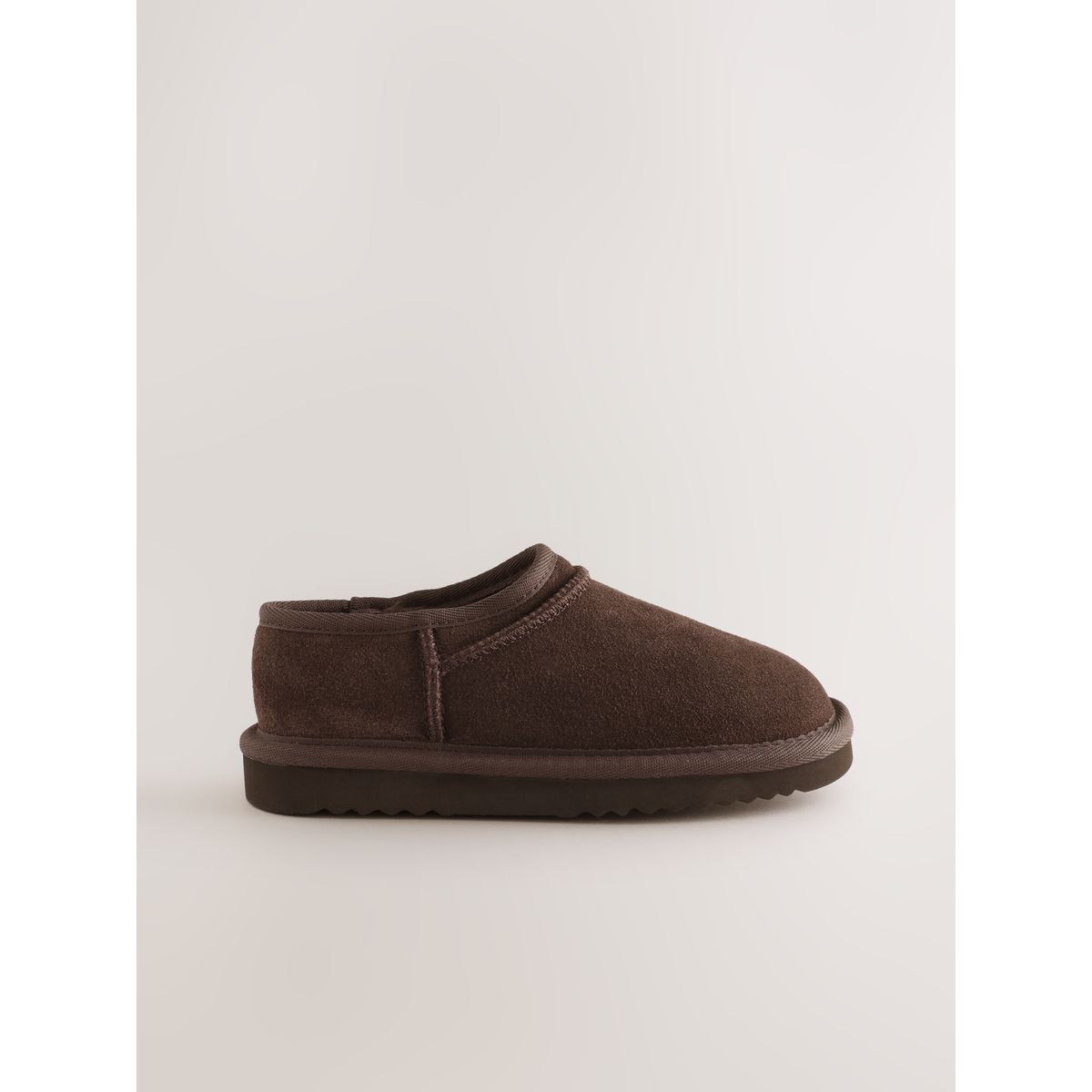 Chaussures en daim marron chocolat, NEXT