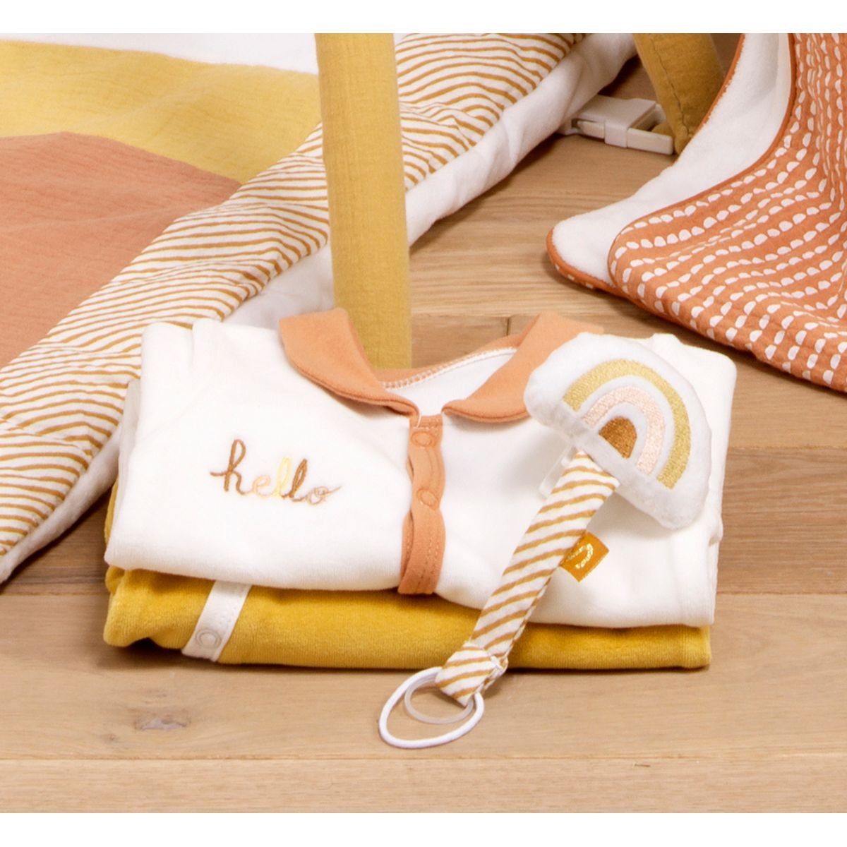 Pyjama bébé à manches longues en velours blanc, SAUTHON