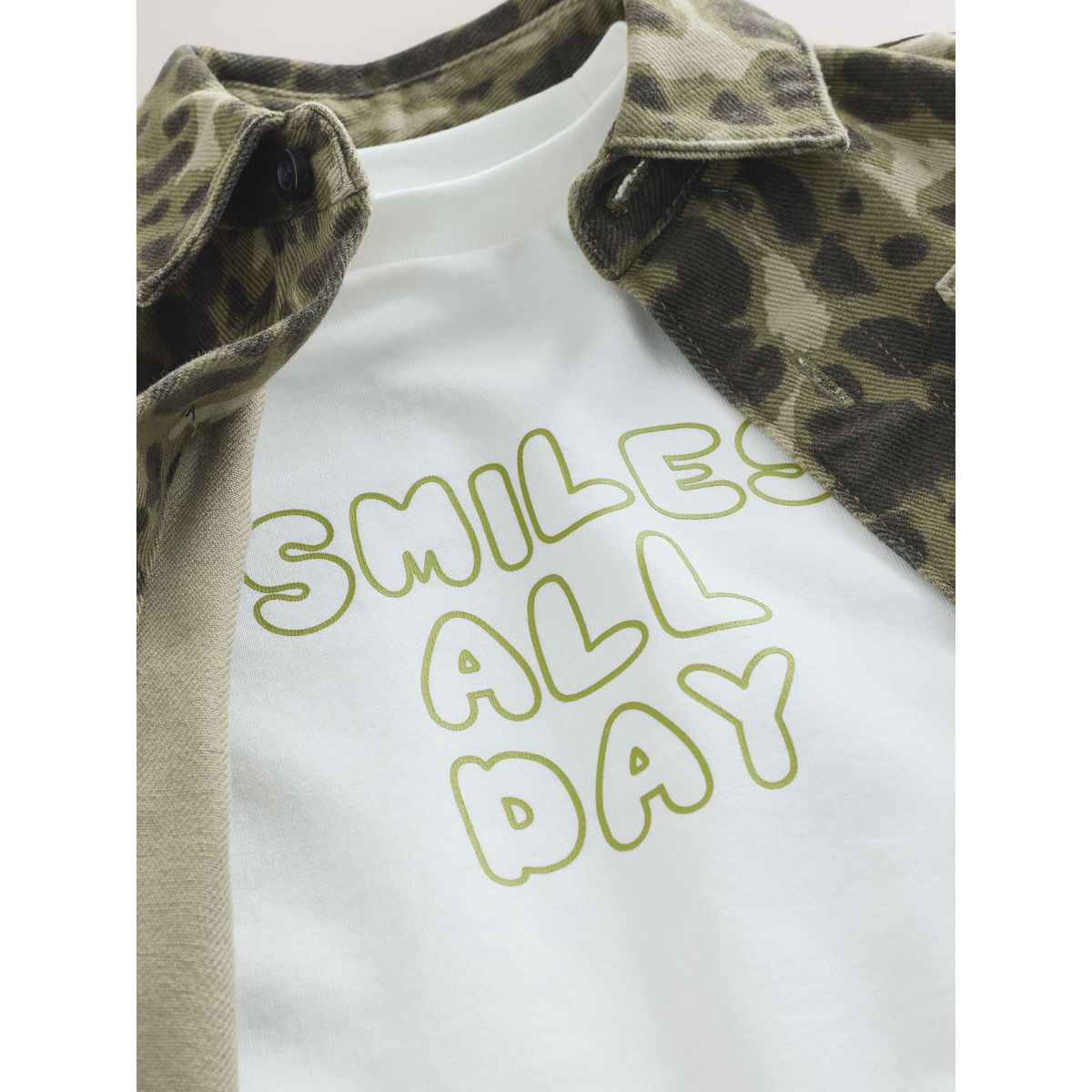 Surchemise oversize et t-shirt, 2 pièces camouflage, NEXT