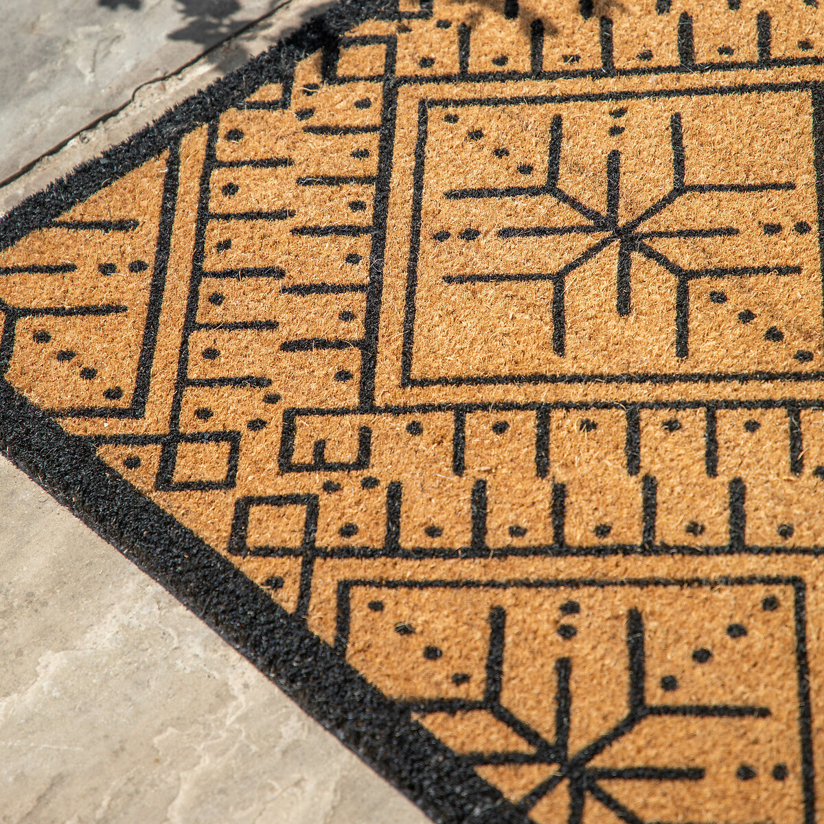 Contrasting Black/Natural Doormat natural/black, SO'HOME