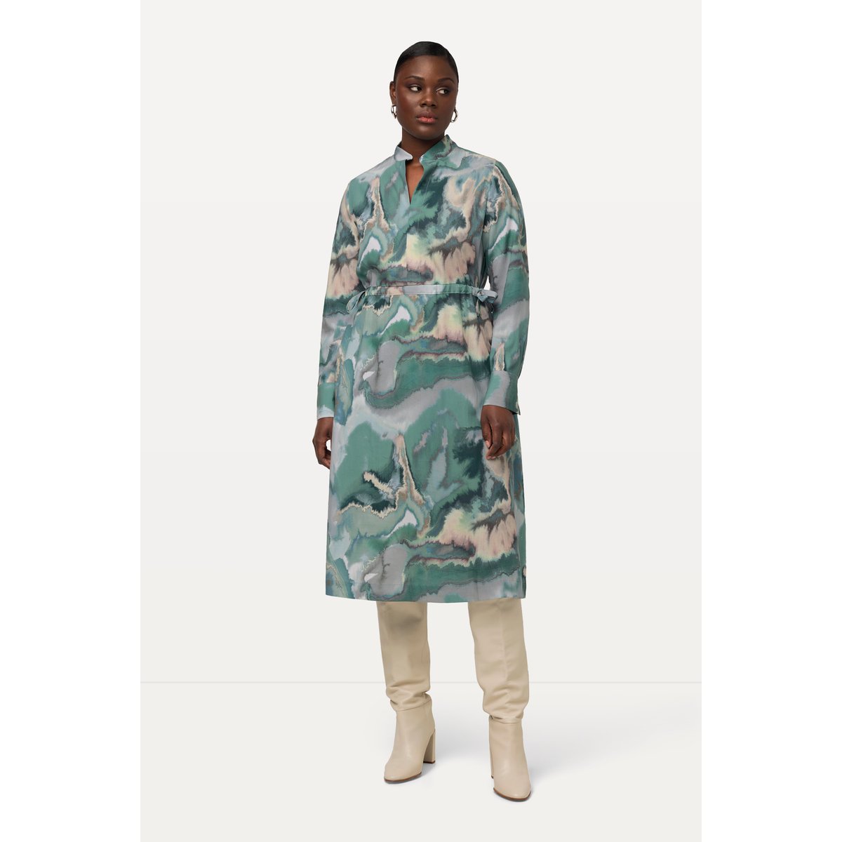 Robe midi en Lyocell à col montant vert mat, ULLA POPKEN