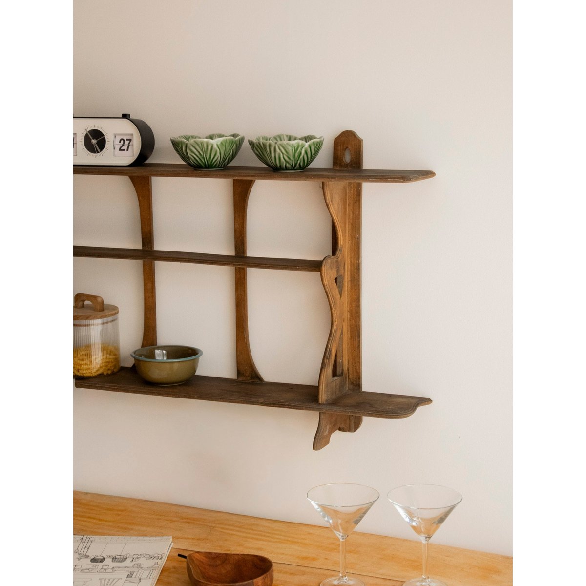 Étagère murale au charme cottage Gaëlle N°1517 - Bon état bois foncé, DEBONGOUT