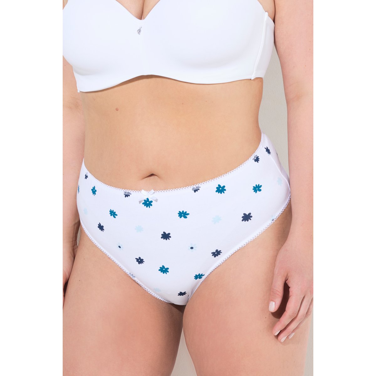 Strings, lot de 5. Fleurs/couleur unie bleu nuit, ULLA POPKEN