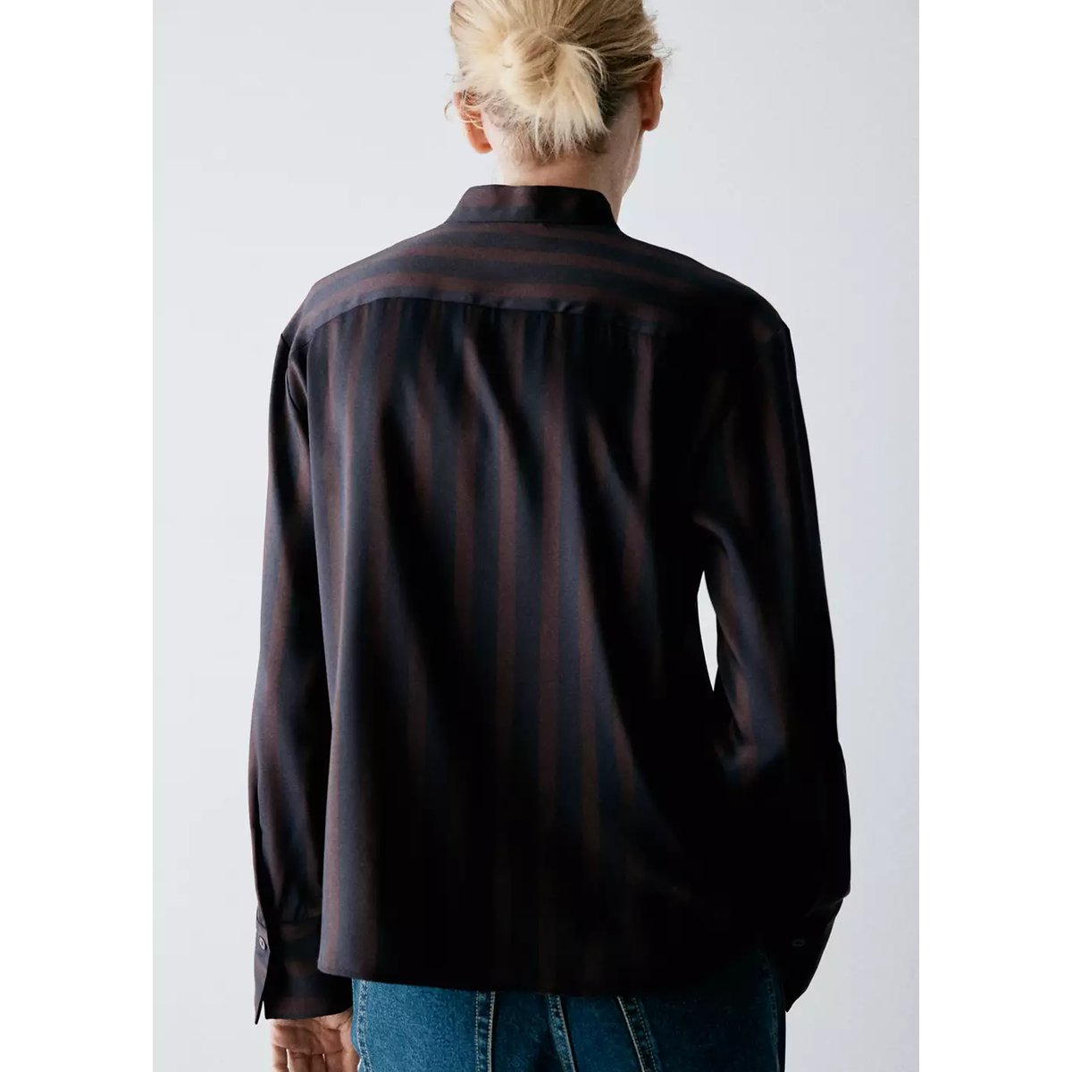 Blouse à rayures avec brandebourgs bleu marine foncé, MANGO