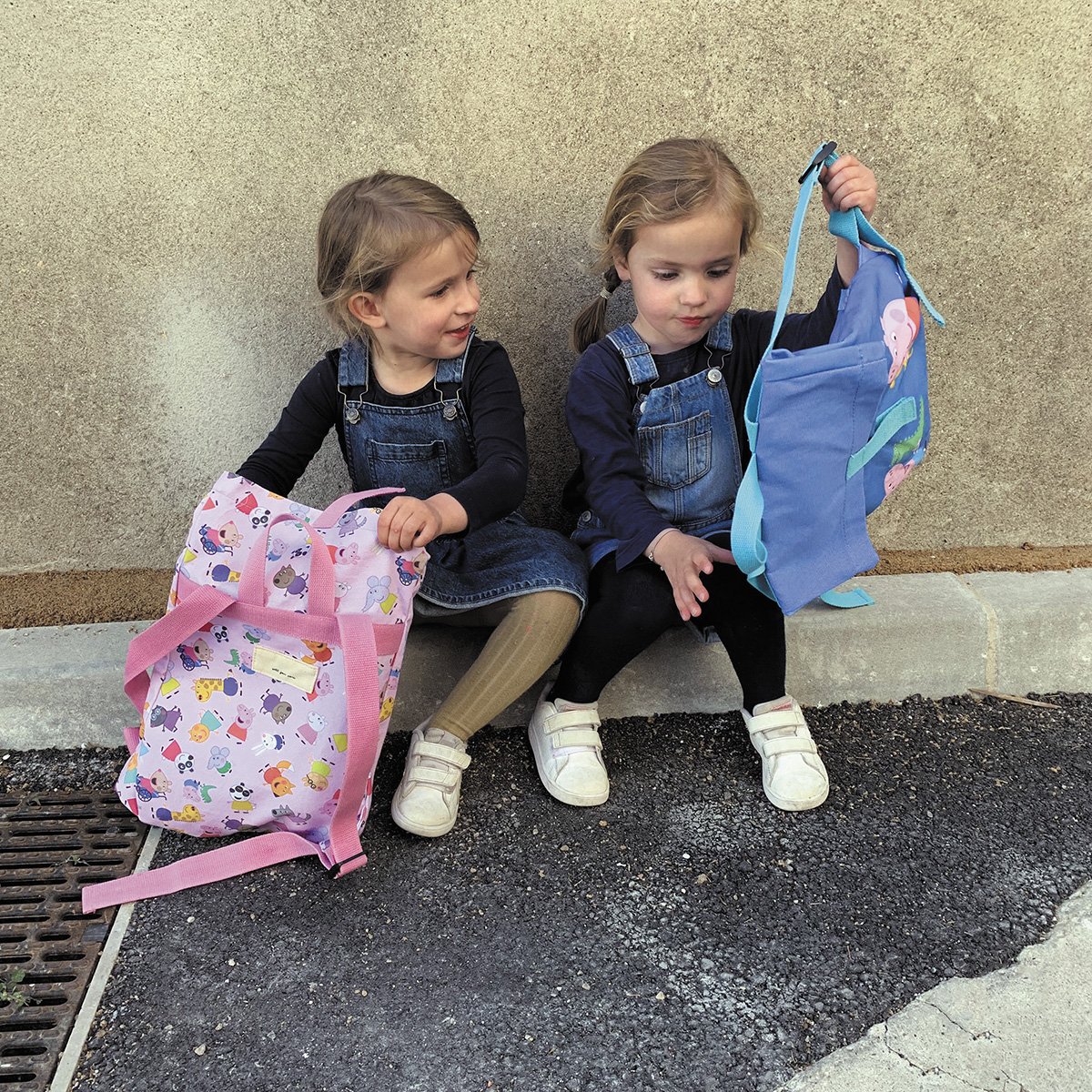 Sac à dos mini coursier PEPPA PIG bleu, PETIT JOUR