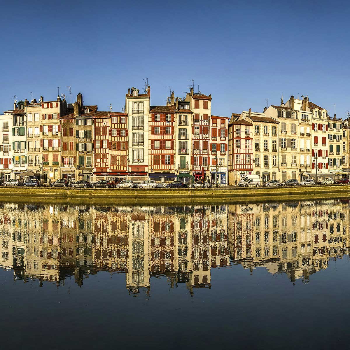 Tableau Tableau photo vue sur bayonne tableau alu dibond, HEXOA