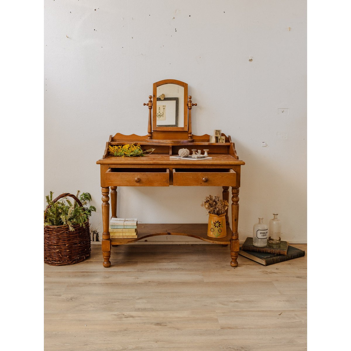 Coiffeuse vintage en bois clair Louise N°259 - Bon état bois clair, DEBONGOUT