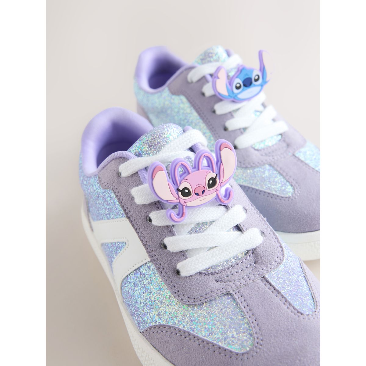 Baskets lifestyle à lacets lilo et stitch à paillettes violettes, NEXT