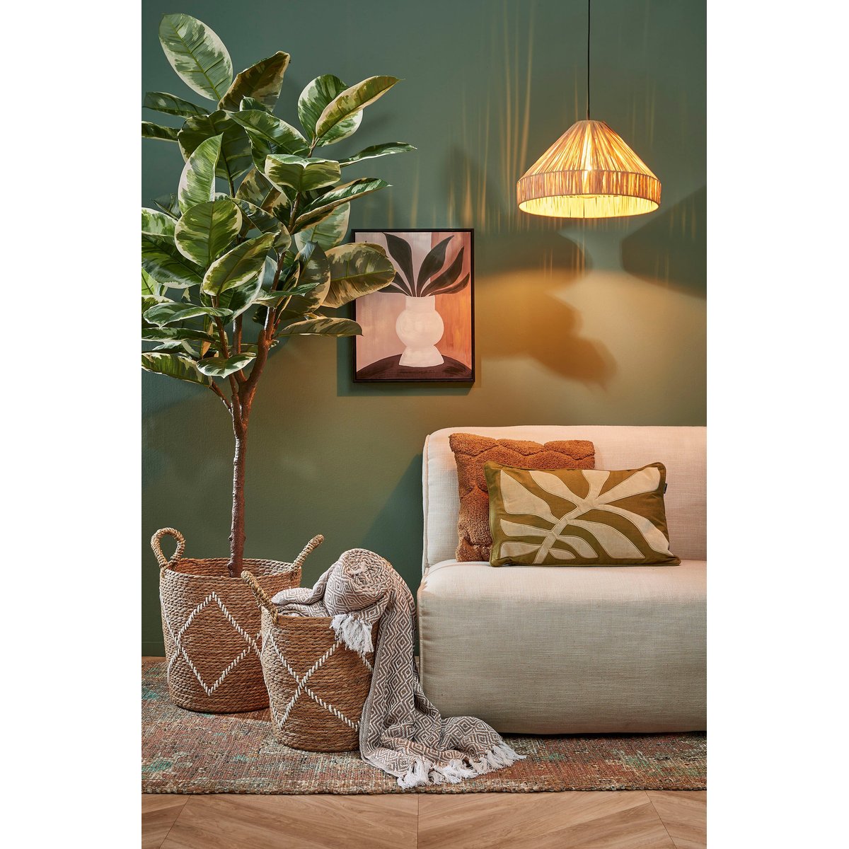 Suspension lumineuse en raphia tressé ELISA marron clair, MICA DECORATIONS