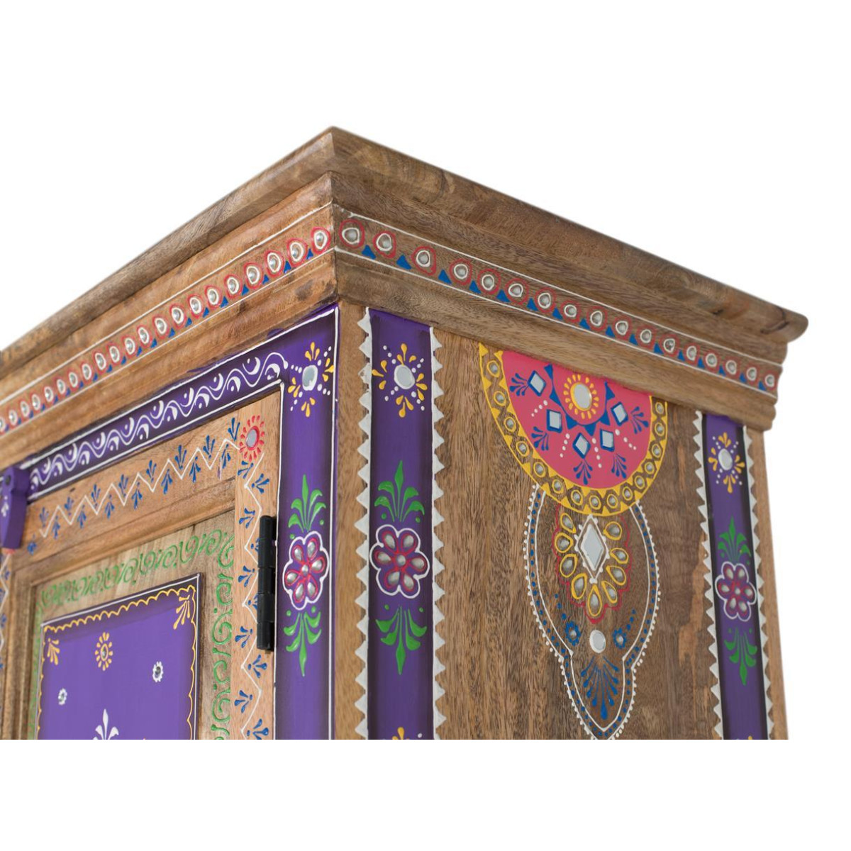 Armoire multicolore, DECORATION D’AUTREFOIS
