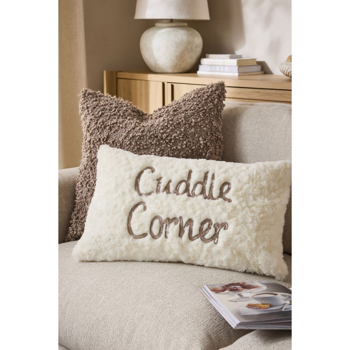 Coussin cuddle corner 50 x 30 cm ivoire, NEXT