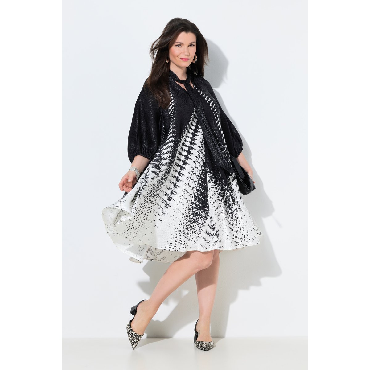Robe avec lavallière noir, ULLA POPKEN