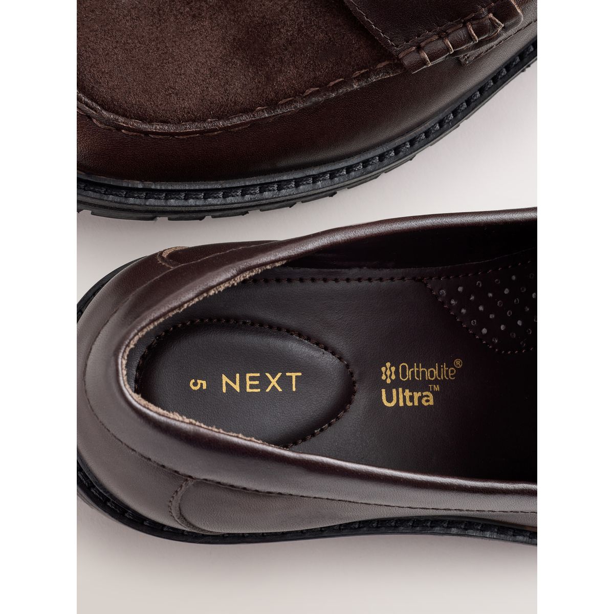 Mocassins habillés en cuir daim marron, NEXT
