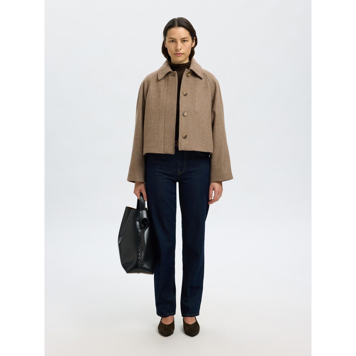 Veste travertine, SELECTED