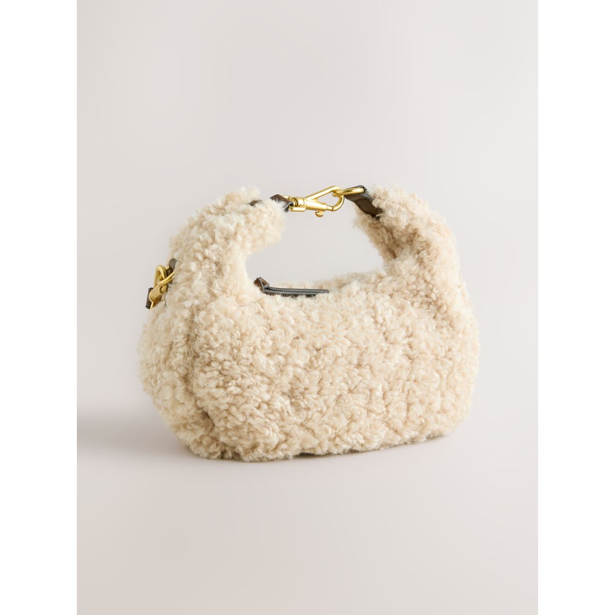 Mini sac à main en daim peau lainée os, NEXT