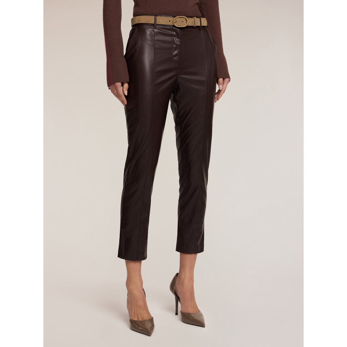 Pantalon slim fit en tissu enduit marron, MOTIVI