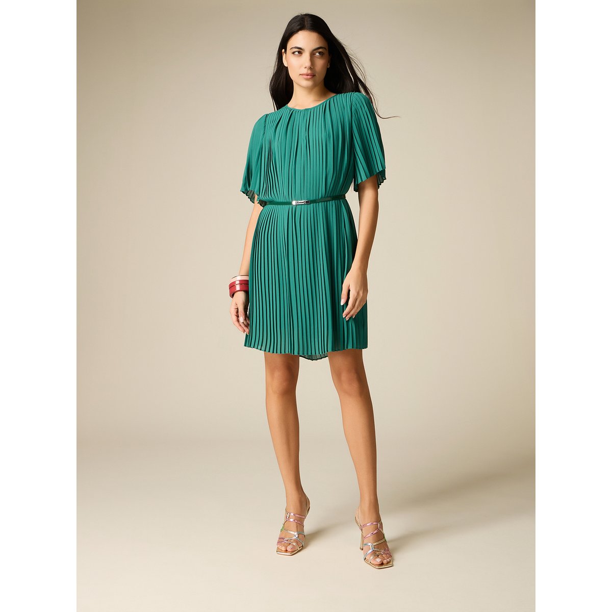 Robe courte avec travail plissé intégral bleu, OLTRE