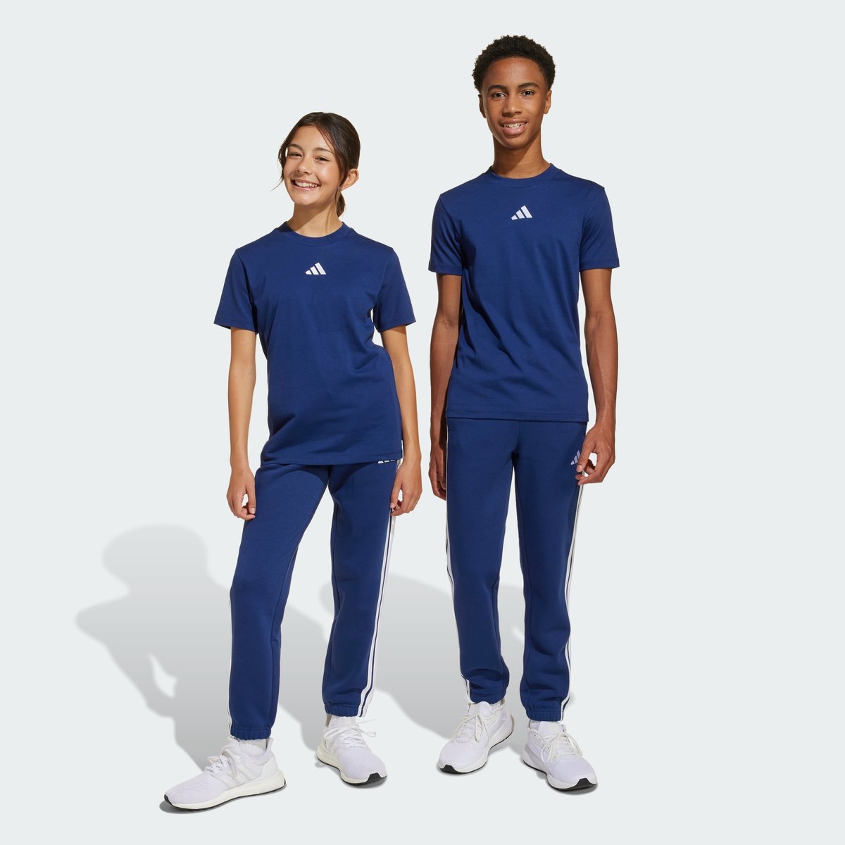 Pantalon Essentials Enfants Pantalon Essentials Enfants dark blue / white, ADIDAS SPORTSWEAR
