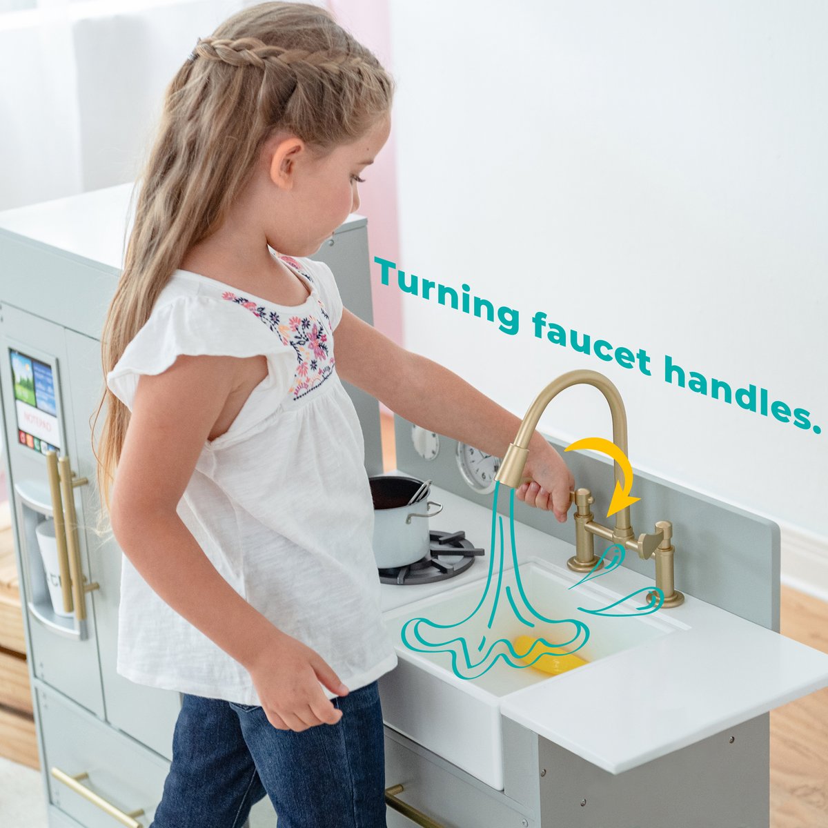 Cuisine Enfant avec évier, four, frigo et jeux, Bois, LITTLE CHEF gris, TEAMSON KIDS