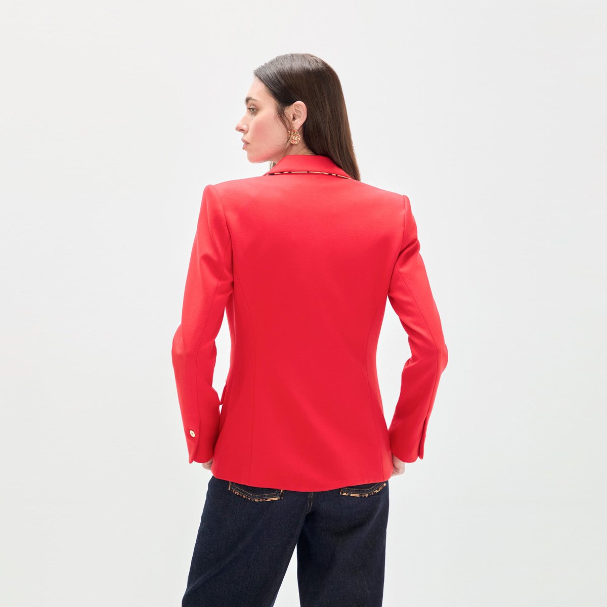 Blazer structuré à épaulettes col à revers rouge, LOLA CASADEMUNT