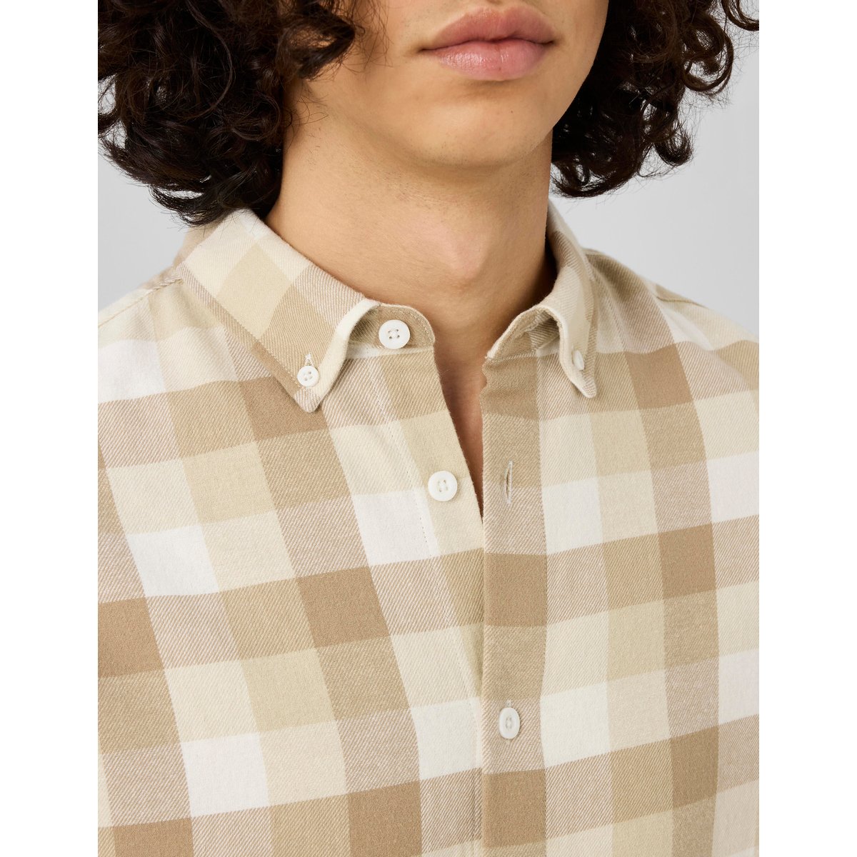 Chemise à carreaux blanc cassé, BZB