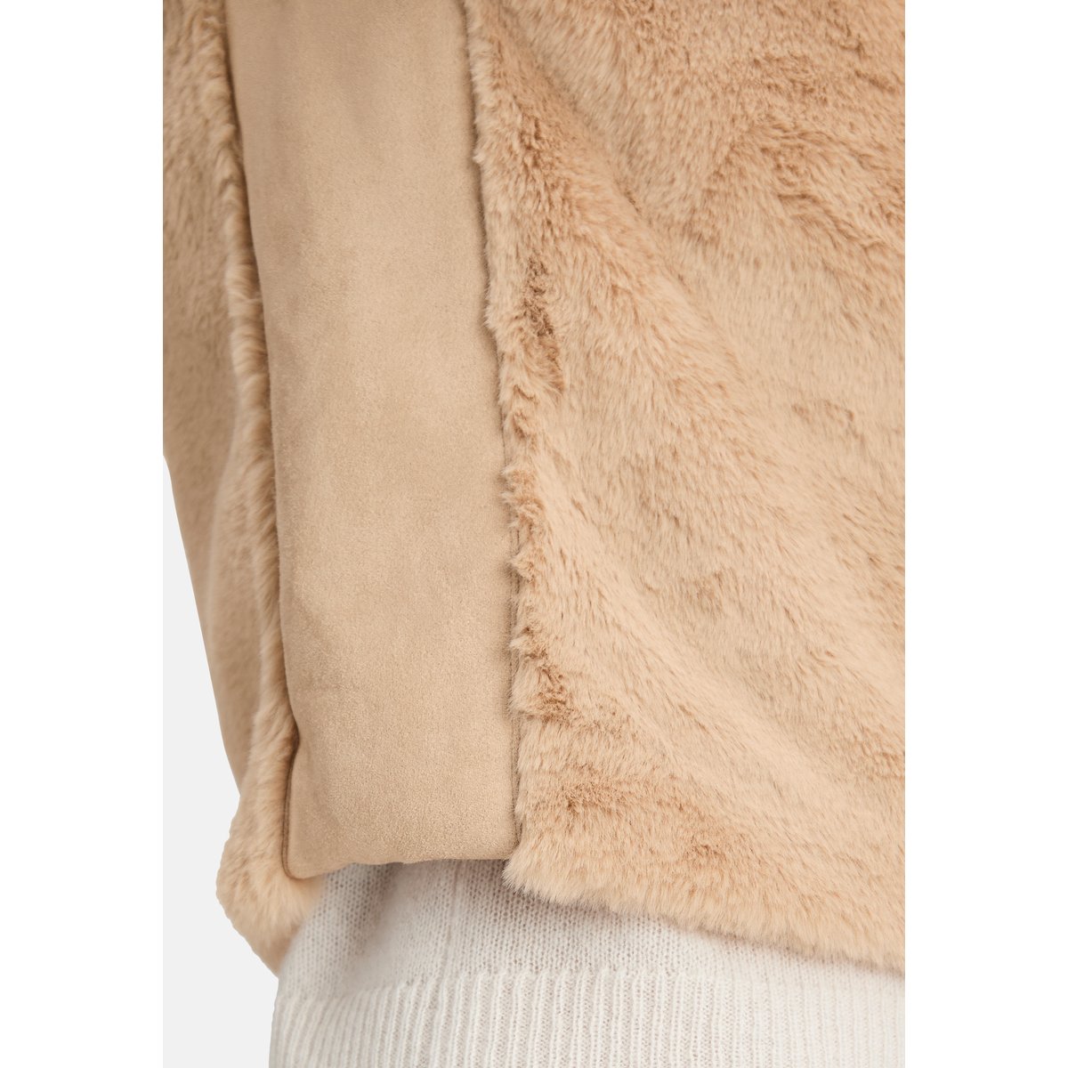 Veste sans manches en peluche à fermeture zippée beige, BETTY BARCLAY
