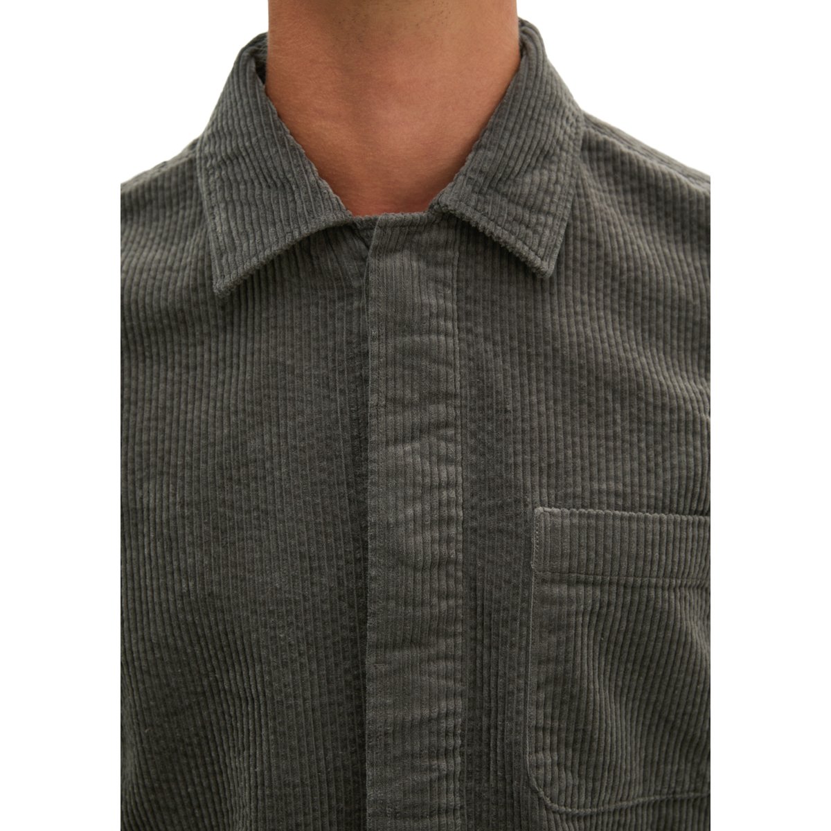 Surchemise en velours côtelé, coupe régulière avec une patte de boutonnage dissimulée noir, MARC O'POLO