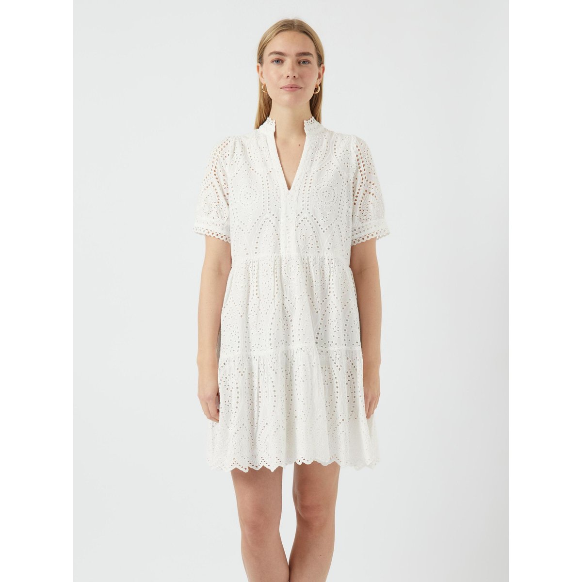 Mini-Robe star white, YAS