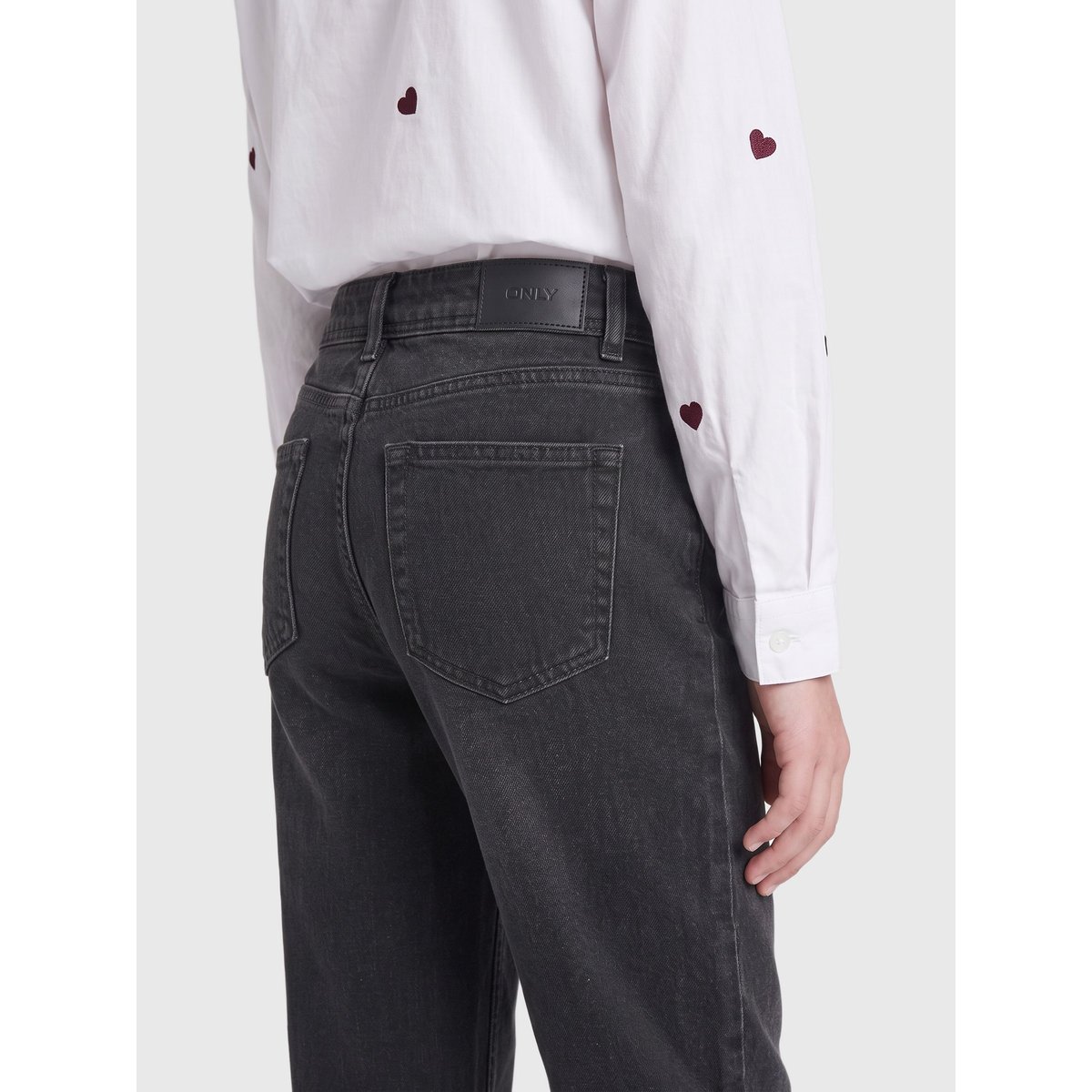 Jean Coupe Droite washed black, KIDS ONLY