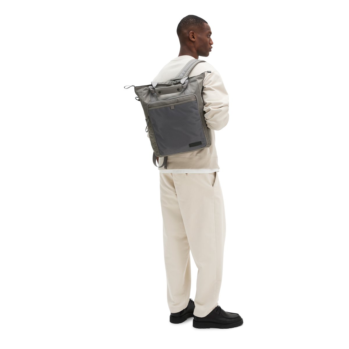 Sac à dos 2-en-1, modèle Pius en matériau recyclé hydrofuge gris, MARC O'POLO