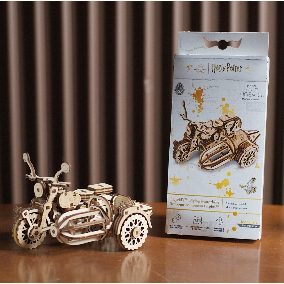 Puzzle 3D Moto volante de Hagrid beige, UGEARS