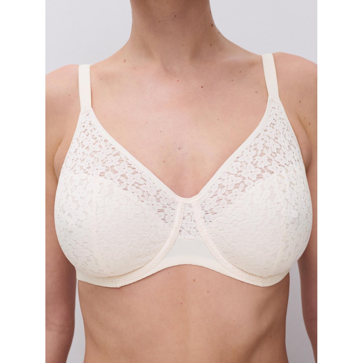 Soutien-gorge moulé emboîtant Norah talc, CHANTELLE