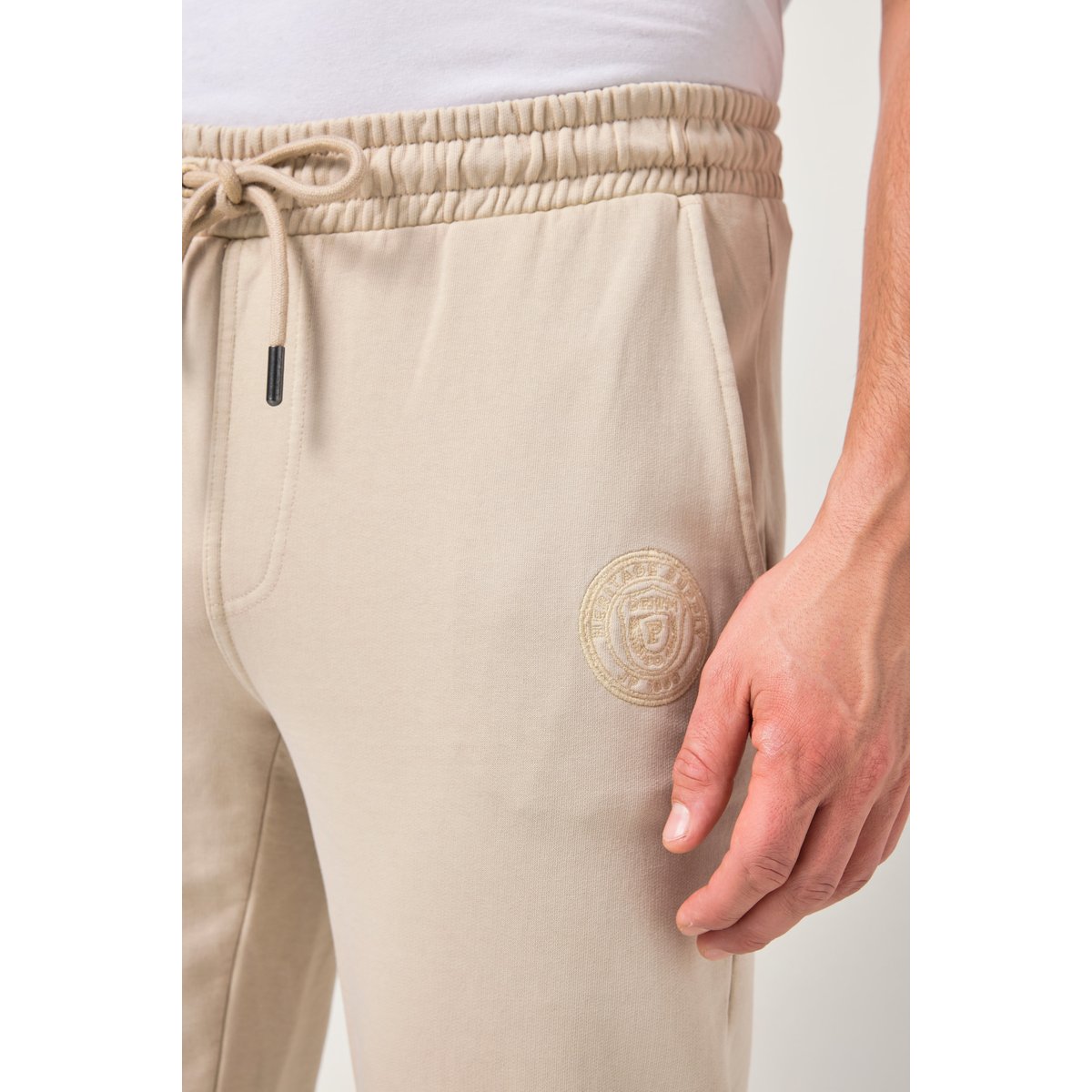Pantalon en molleton avec cordon sous tunnel mastic, JP1880