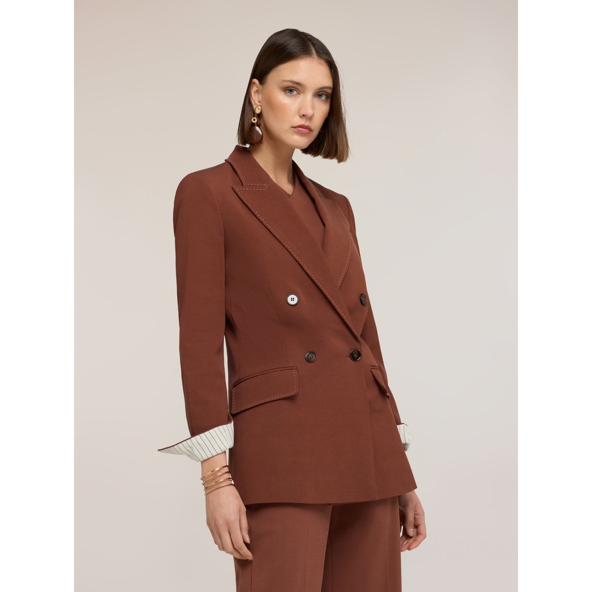 Veste avec surpiqûres The Tailoring Lab marron, MOTIVI