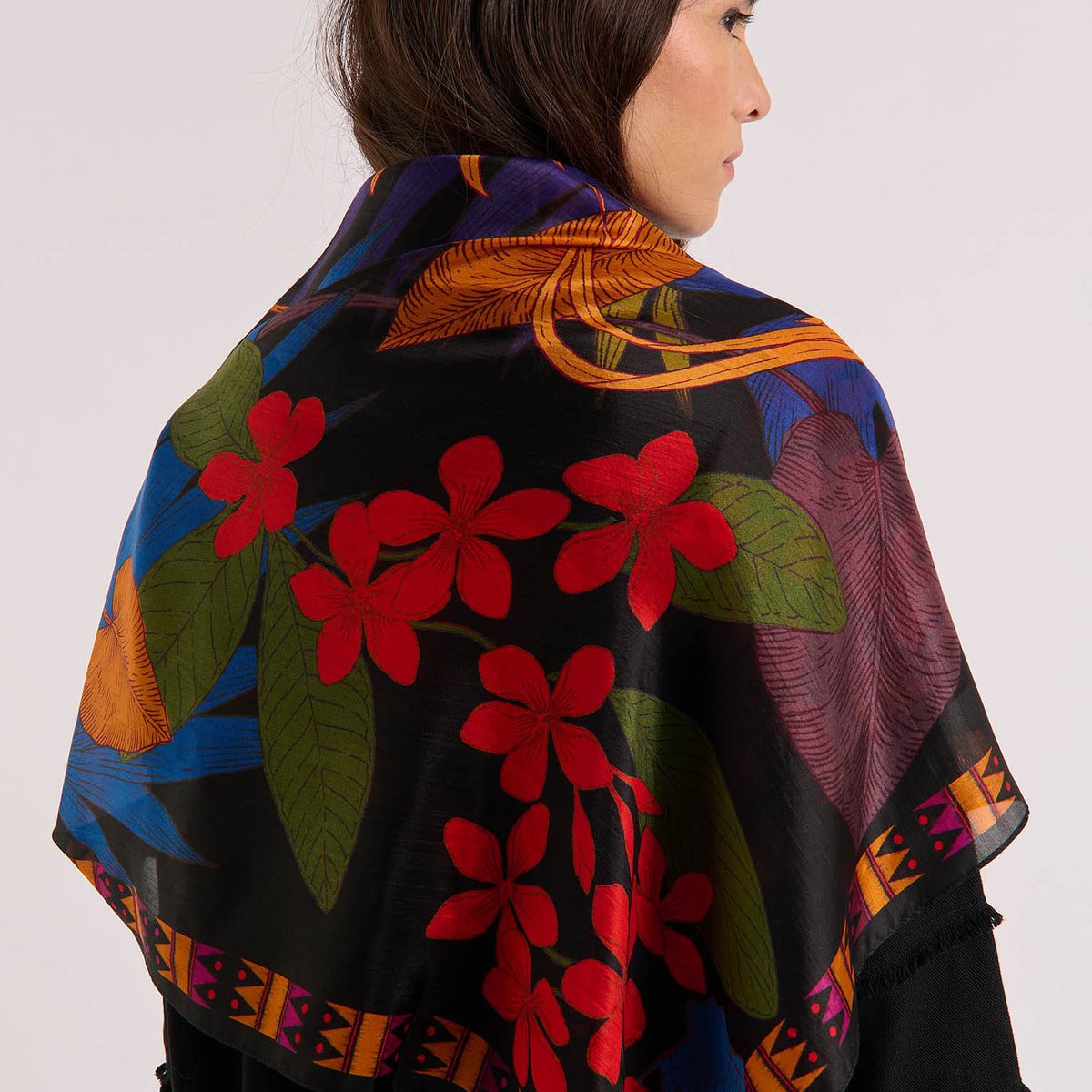 Foulard Medium à motifs PANTHERE noir, WILD